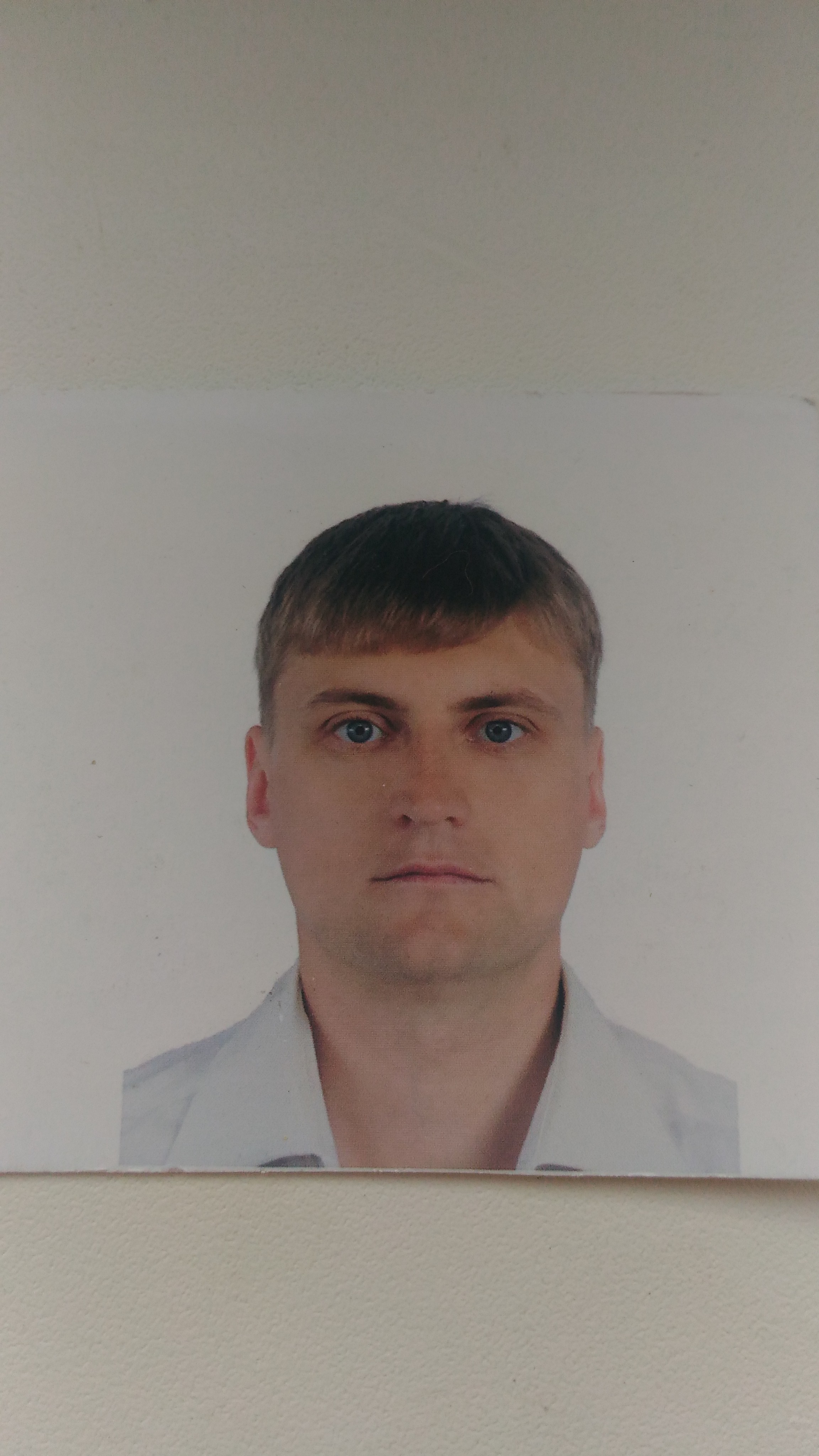Максим  Рогов