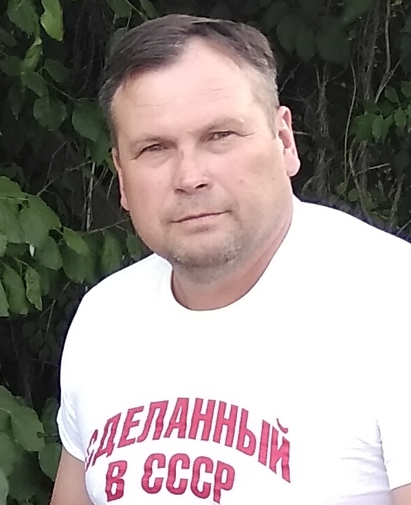 Николай  Ефремов