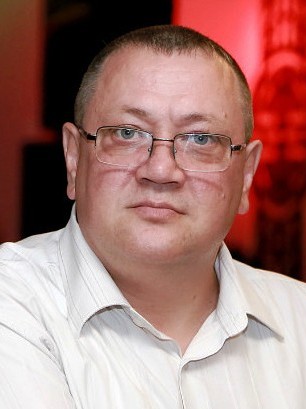 Евгений Иванов