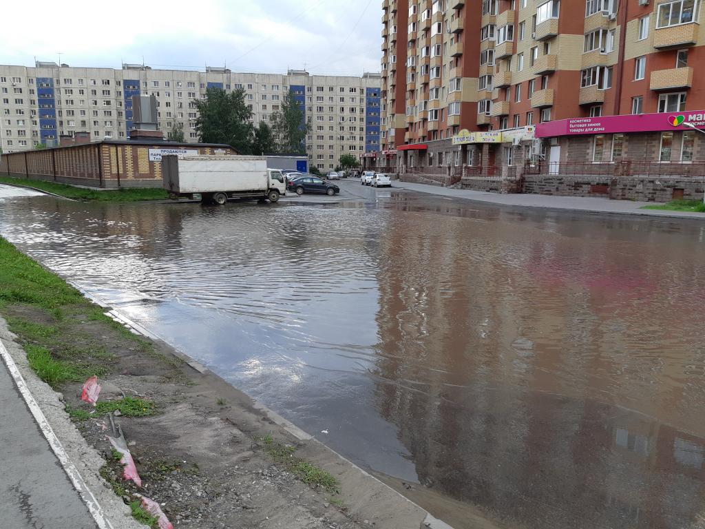 Большое скопление воды после дождя | iGrajdanin.ru