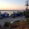 Мусор у пристани "Красноармейск". свалка сейчас уже занимает огромную площадь.