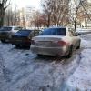 Парковка на газоне сквера