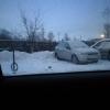 место огорожено для двух машин одной семьи