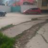 не восстановлено покрытие тротуара
