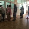 Людей с кровотечениями и открытыми переломами, которые самостоятельно не могли пройти регистрацию не стал фотографировать по этическим соображениям.