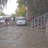 Проезд по тротуарам,парковка на зеленой зоне