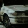 Автомобиль на огороженном месте