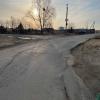 фото почти заметенной одной полосы и встречной - с обломанной кромкой