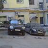 Фотография машин Андрея и Сергея, которые установили ограничителя свободной парковки.